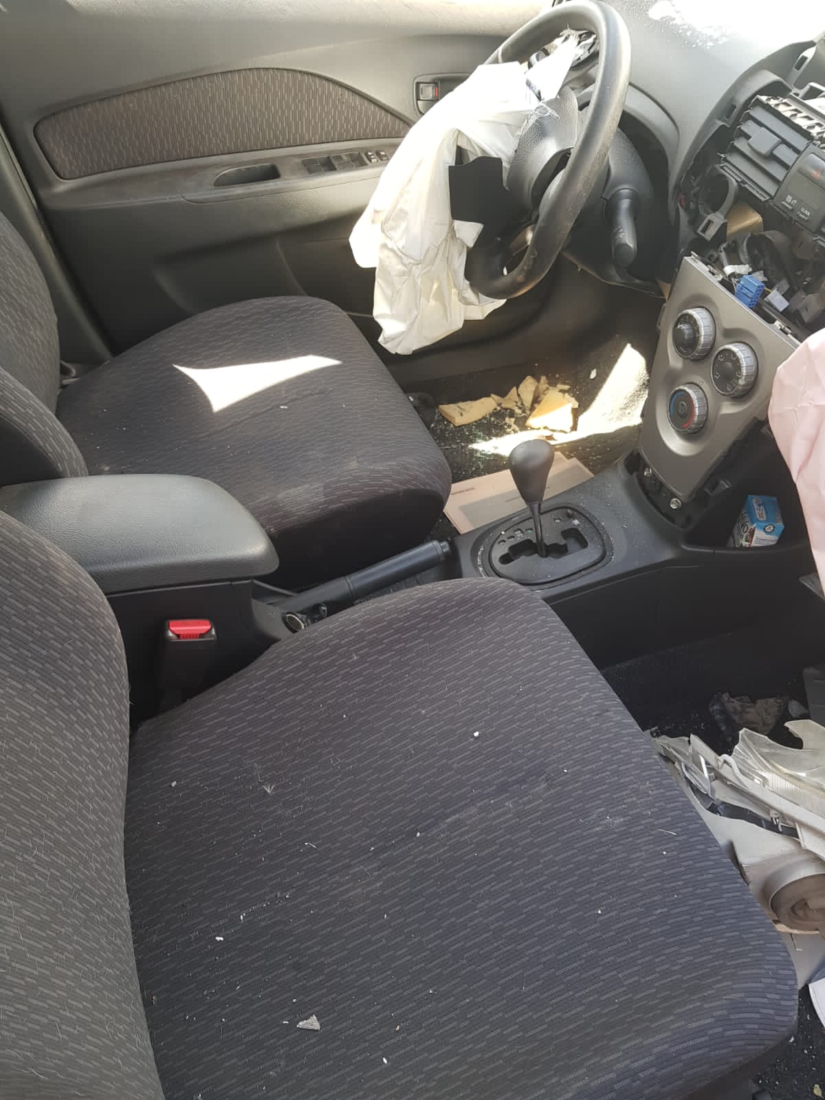  Toyota YARIS 2007    EN DESARME